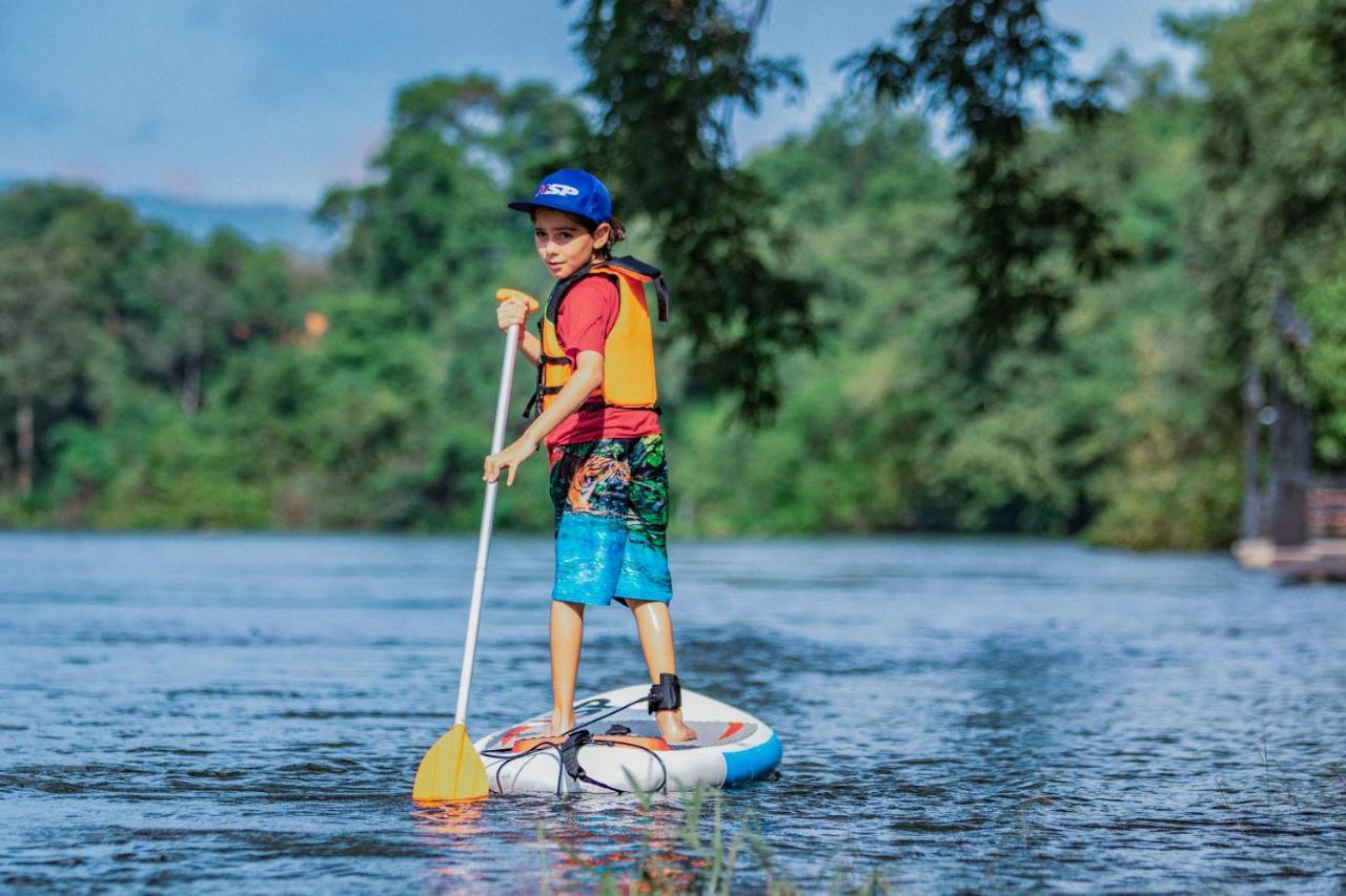 Royal River Kwai Resort And Spa -Sha Extra Plus Kanchanaburi Dış mekan fotoğraf